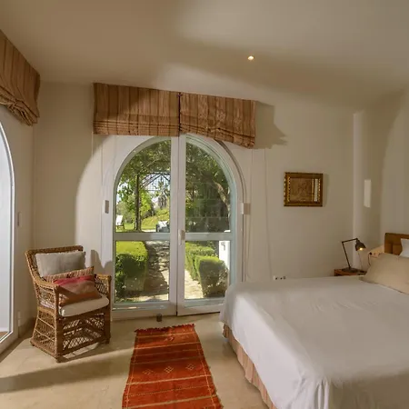 Silene - Piscina Privada بيت للعطل